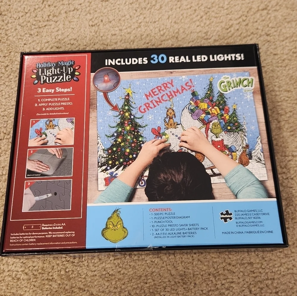 Dr. Seuss The Grinch Holiday Magic Merry Grinchmas Light-Up‎ Puzzle #CC